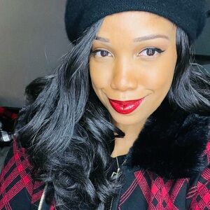 Meet your Posher, Erica